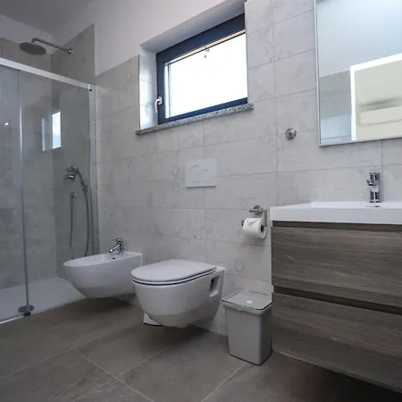 Villa Jacky In For 8 People With Private Pool Just 900 Meters From Sea Porec