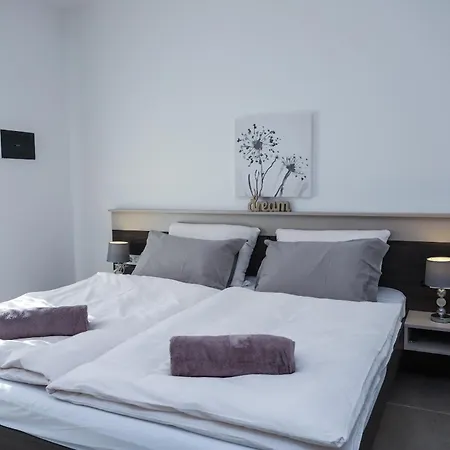 Villa Jacky In For 8 People With Private Pool Just 900 Meters From Sea *